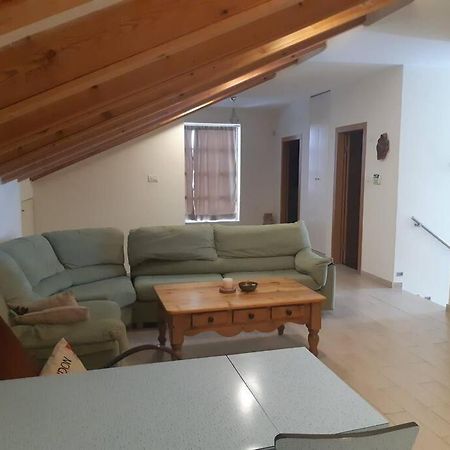 Adorable 3 Bedroom Brenner "Hill" Suite Giv'at Brenner Exteriör bild